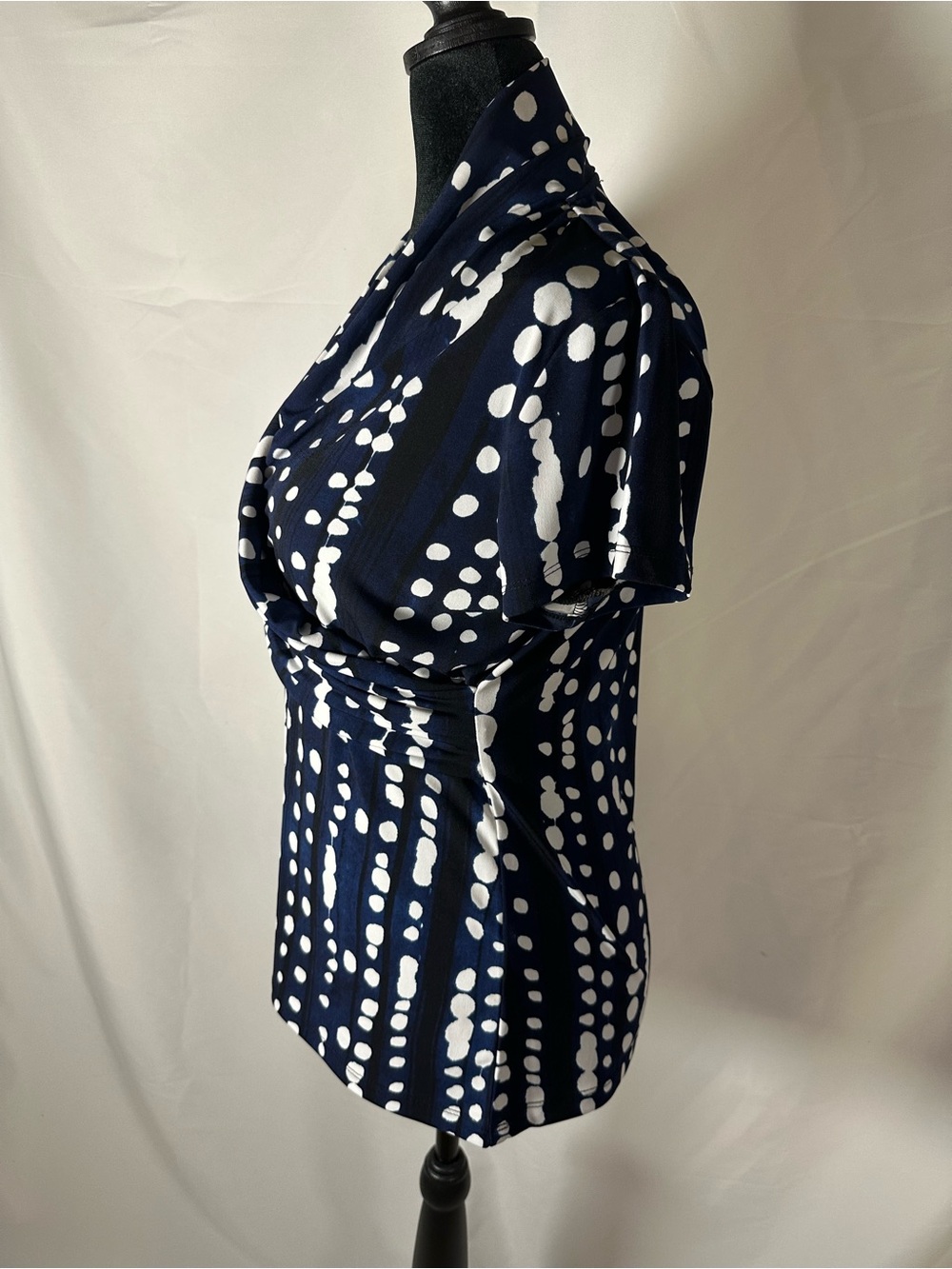 DKNY garment - Picture 8 of 8